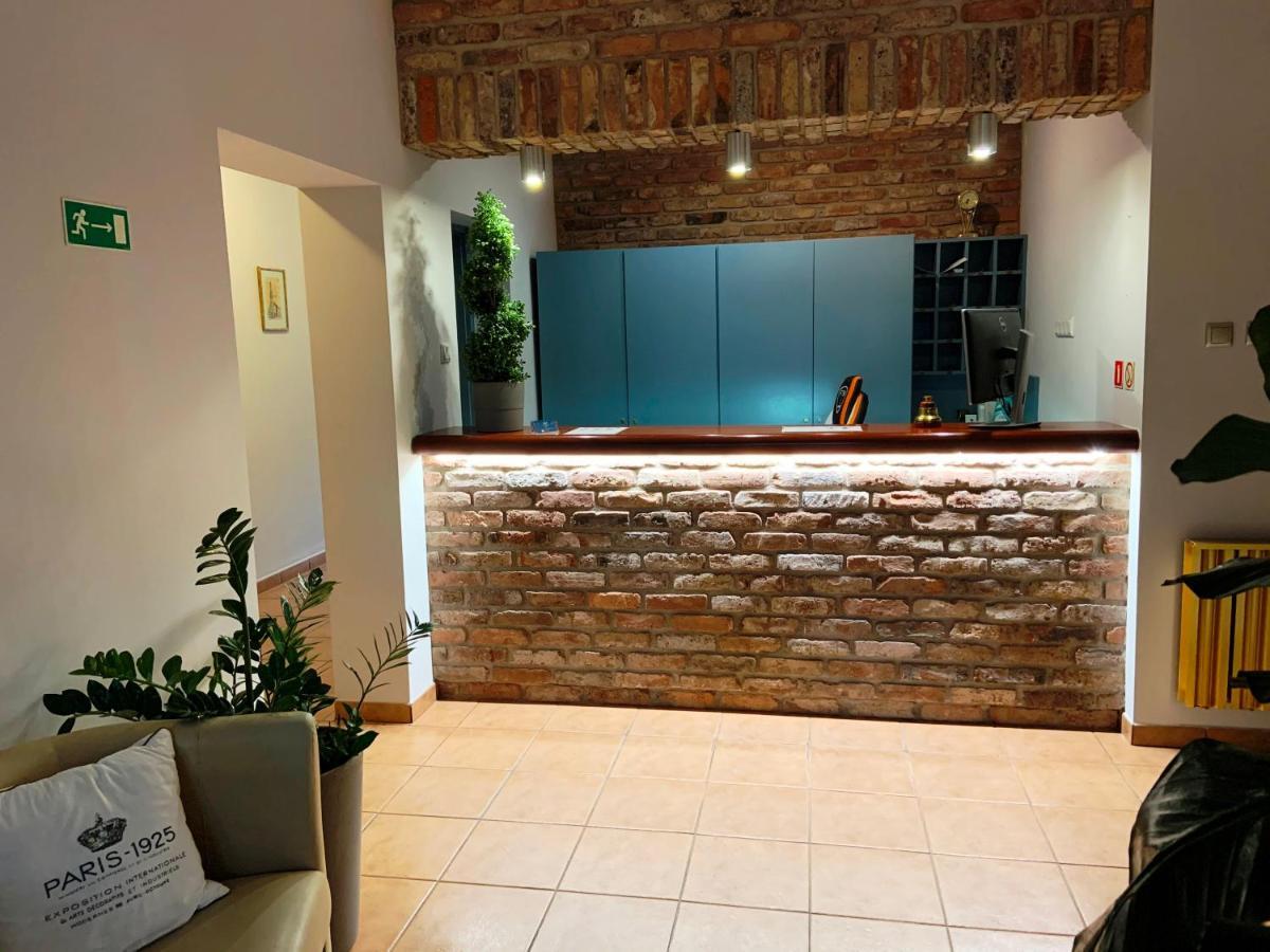 A&P Motel Mikolow Εξωτερικό φωτογραφία