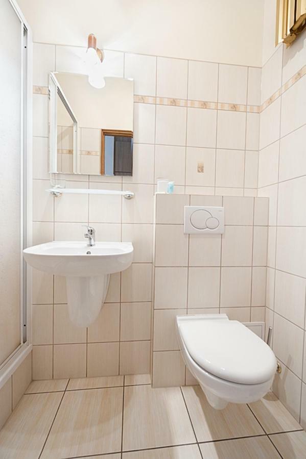 A&P Motel Mikolow Εξωτερικό φωτογραφία